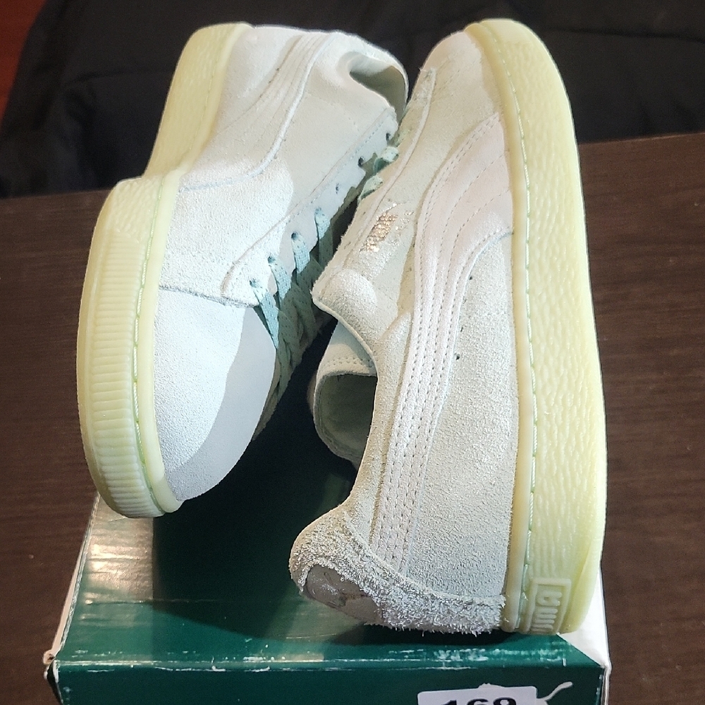 Puma Suede Classic Mono "Peppermint Green" (2018) W10/M8.5 NEW W/OG BOX - Picture 8 of 11